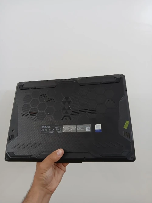 AMD Ryzen 7 4800H NVIDIA RTX 2060 RAM 16GB SSD 512GB 15.6 FHD 144HZ