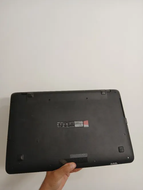 ASUS X751LX I7 5500U RAM 8GB SSD 256GB 17Pouce