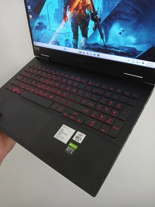 HP OMEN 15 I5 10300H NVIDIA RTX 2070 8GB SSD 512GB RAM 16GB 15.6 144HZ