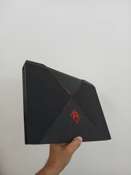HP OMEN 15-dc1xxx I7 9750H GTX 1650 RAM 8GB SSD 256GB 15.6 FHD