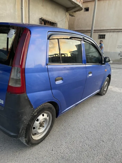 Daihatsu Charad 2004 