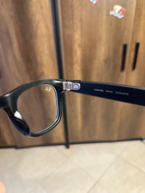 Ray-Ban Meta Wayfarer  modèle RW4008