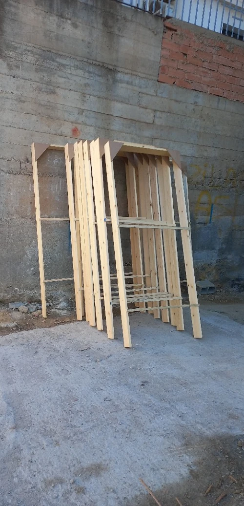 Precadre en bois  