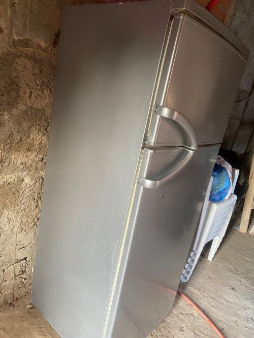 Frigidaire Condor 600L bon état
