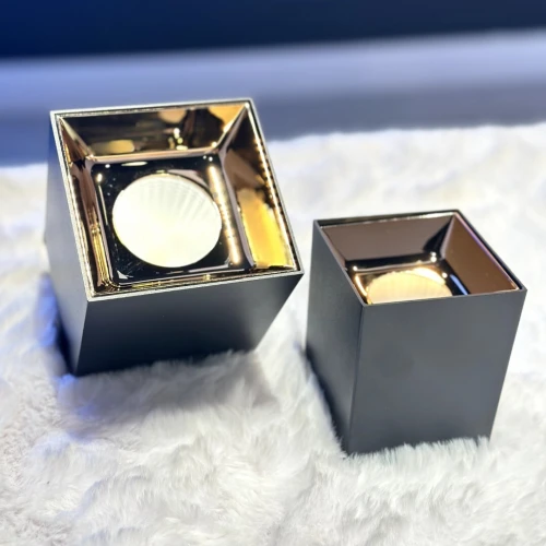 SKIKDA : ANTIGLARE SURFACE Downlight