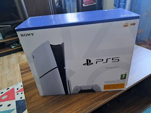 PlayStation 5 / PS5 Slim 1TB / To