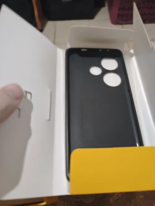 Xiaomi Poco F6