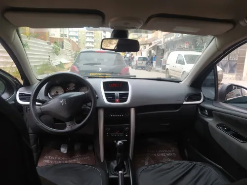 Peugeot 207 2010 
