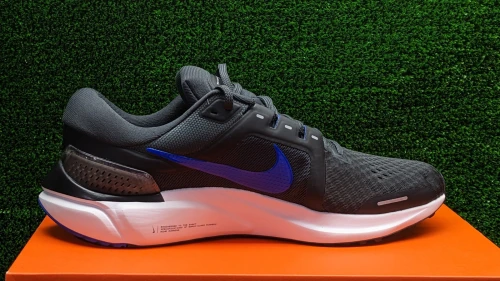 Nike Vomero 16 - Ref DA7245-007 - Original اصلية - Pointure 46 / 30 Centimètre