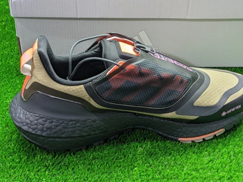 Adidas ULTRABOOST 22 GORE-TEX - Ref GZ6876 - Original اصلية - Pointure 46 2/3  / 30 CM