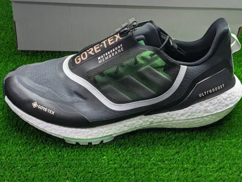 Adidas ULTRABOOST 22 GORE-TEX - Ref GX9127 - Original اصلية - Pointure 47 1/3 / 30.5 CM
