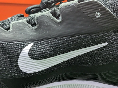 Nike Zoom Fly 4 - Ref CT2392-001 - Original اصلية - Pointure 46 / 30 Centimètre