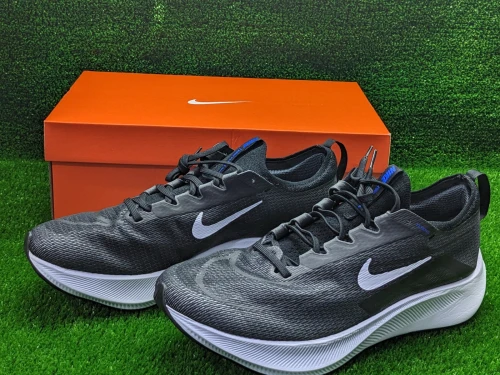 Nike Zoom Fly 4 - Ref CT2392-001 - Original اصلية - Pointure 46 / 30 Centimètre