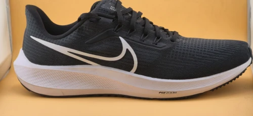 Nike Air Zoom Pegasus 39 - DH4071-001 - Original اصلية - Pointure 47.5 / 31 Centimètre