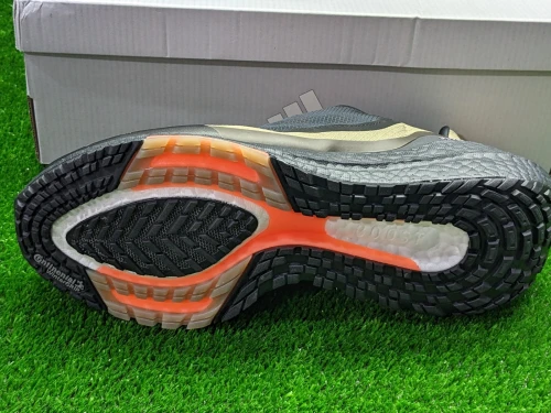 Adidas ULTRABOOST 22 GORE-TEX - Ref GZ6876 - Original اصلية - Pointure 46 2/3  / 30 CM