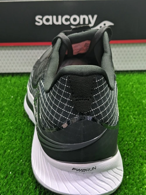 Saucony ENDORPHIN SHIFT 2 - Ref S20689-10 - Original اصلية - Pointure 46.5 / 30 CM