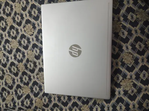 HP probook 430 G7 -i5-16GB RAM 700gb ssd