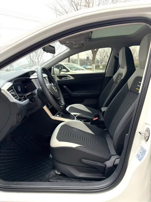 Volkswagen Polo 2023 toute option