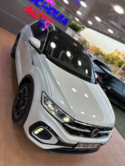 Volkswagen T-Roc 2024 R-Line 