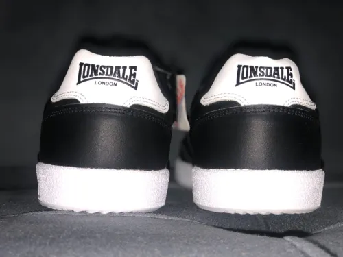 Bakset neuve marque lonsdale sport classique