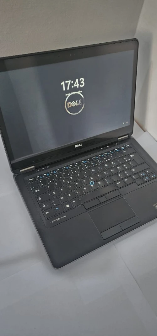 pc dell i5 5 ème génération 8 go ram 256 ssd 