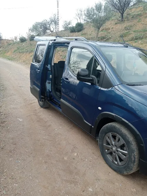 Peugeot Partner 2022 Rifter