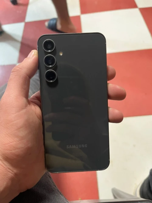 Samsung S23 FE