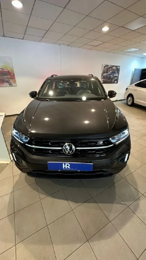 Volkswagen Golf 8 2025 R Black Edition 