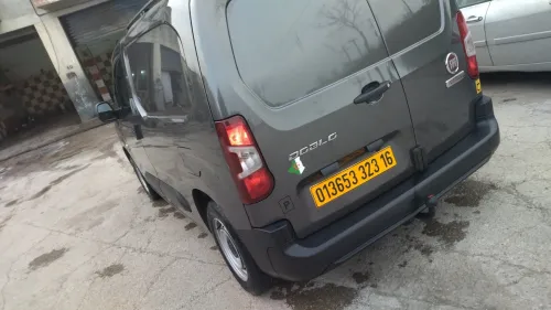 Fiat Doblo 2023 Italie