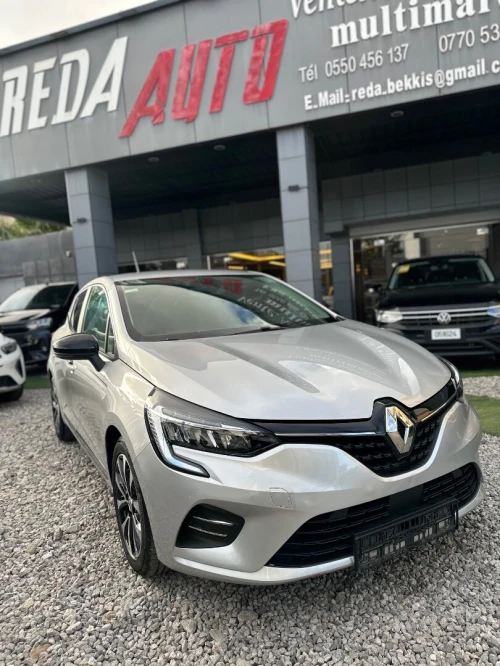 Renault Clio 5  2023 