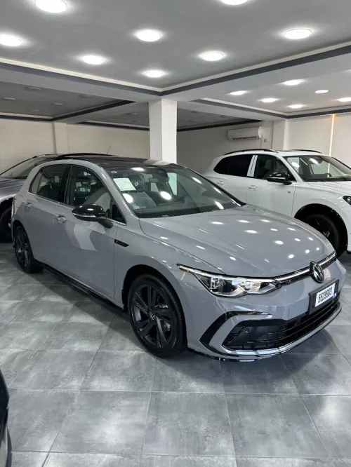 Volkswagen Golf 8 2025 R-Line