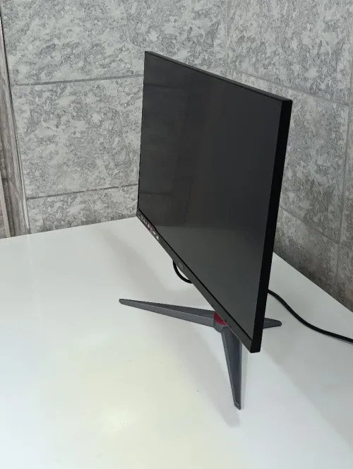 MONITEUR AOC 2 K 155 HZ 27 POUCE IPS 1MS ETAT 10 10
