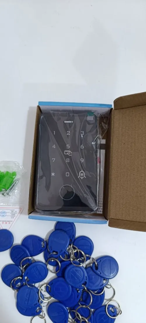 DIGICODE ASSANSEUR OU PORTE ELECTRIQUE PLUS 37 TAGS