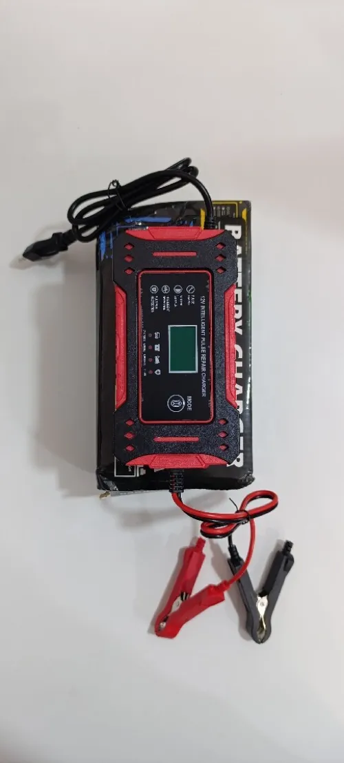 CHERGEUR SMART BATRIER 12 V