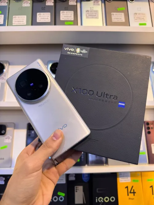 VIVO VIVO X100 ULTRA