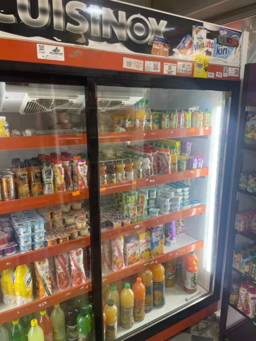 Frigo Présentoir Boissons et Produits Laitiers Marque CUISINOX