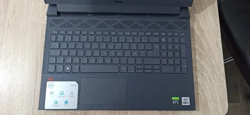 Pc gamer Dell g 15 