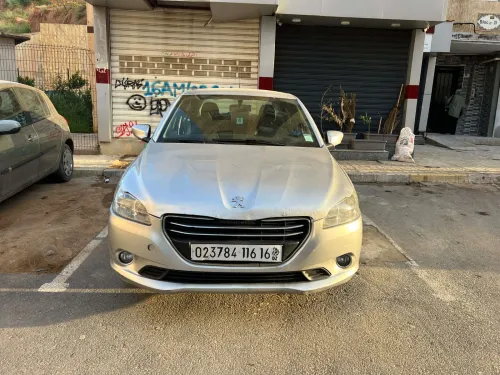 Peugeot 301 2016 pack luxe 