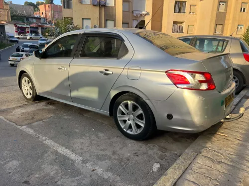 Peugeot 301 2016 pack luxe 