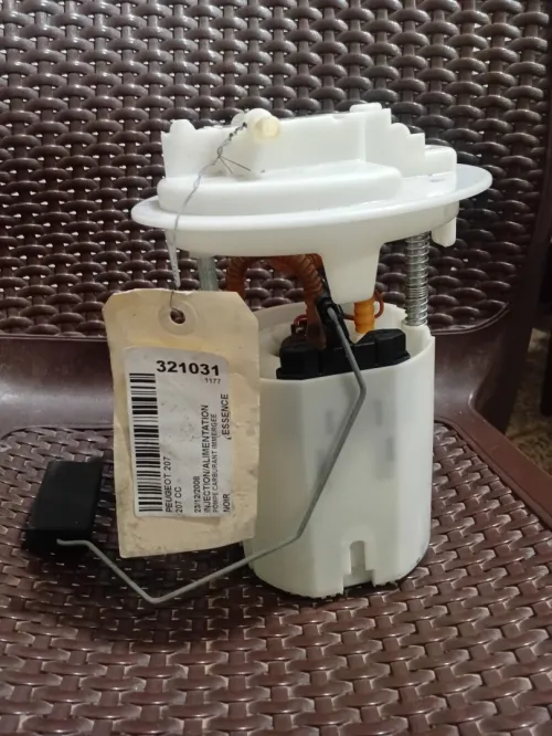 Pompe à carburant 207 cc
