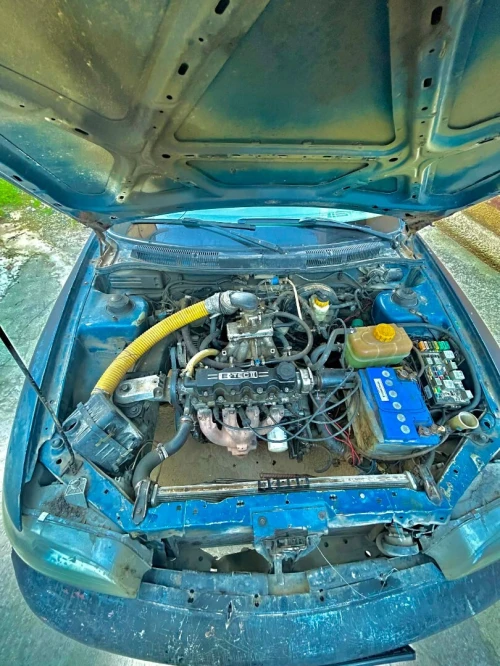 Daewoo Nubira 1998 