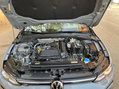 Volkswagen Golf 8 2025 R-Line