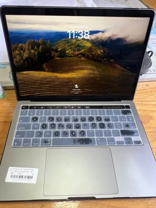 Macbook pro 2020 touch bar