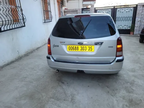 Ford Focus 5 portes 2003 Breek