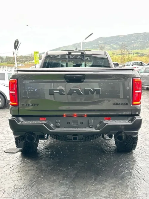 Dodge Ram 2026 RH-O