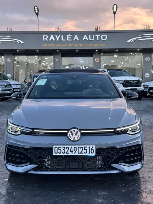 Volkswagen Golf 8.5 2025 R Line