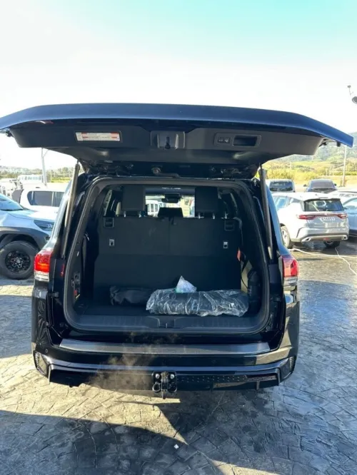 Toyota Land Cruiser  2026 VX-R