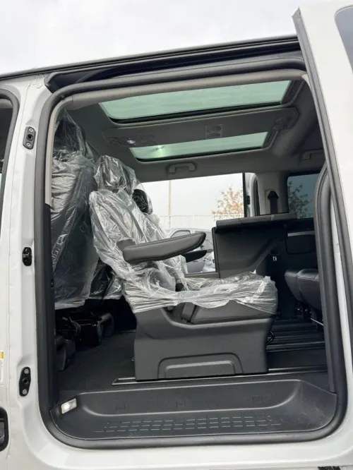 Peugeot Expert 2026 Traveller