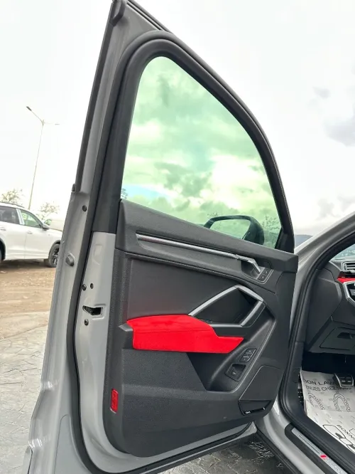 Audi RSQ3 2023 RSQ3