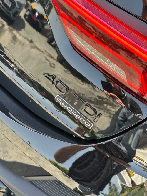Audi Q3 2024 S Line